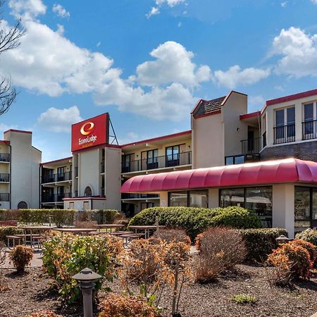 Econo Lodge Inn & Suites Рехобот Бич Экстерьер фото