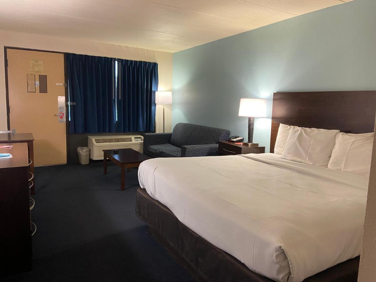 Econo Lodge Inn & Suites Рехобот Бич Экстерьер фото